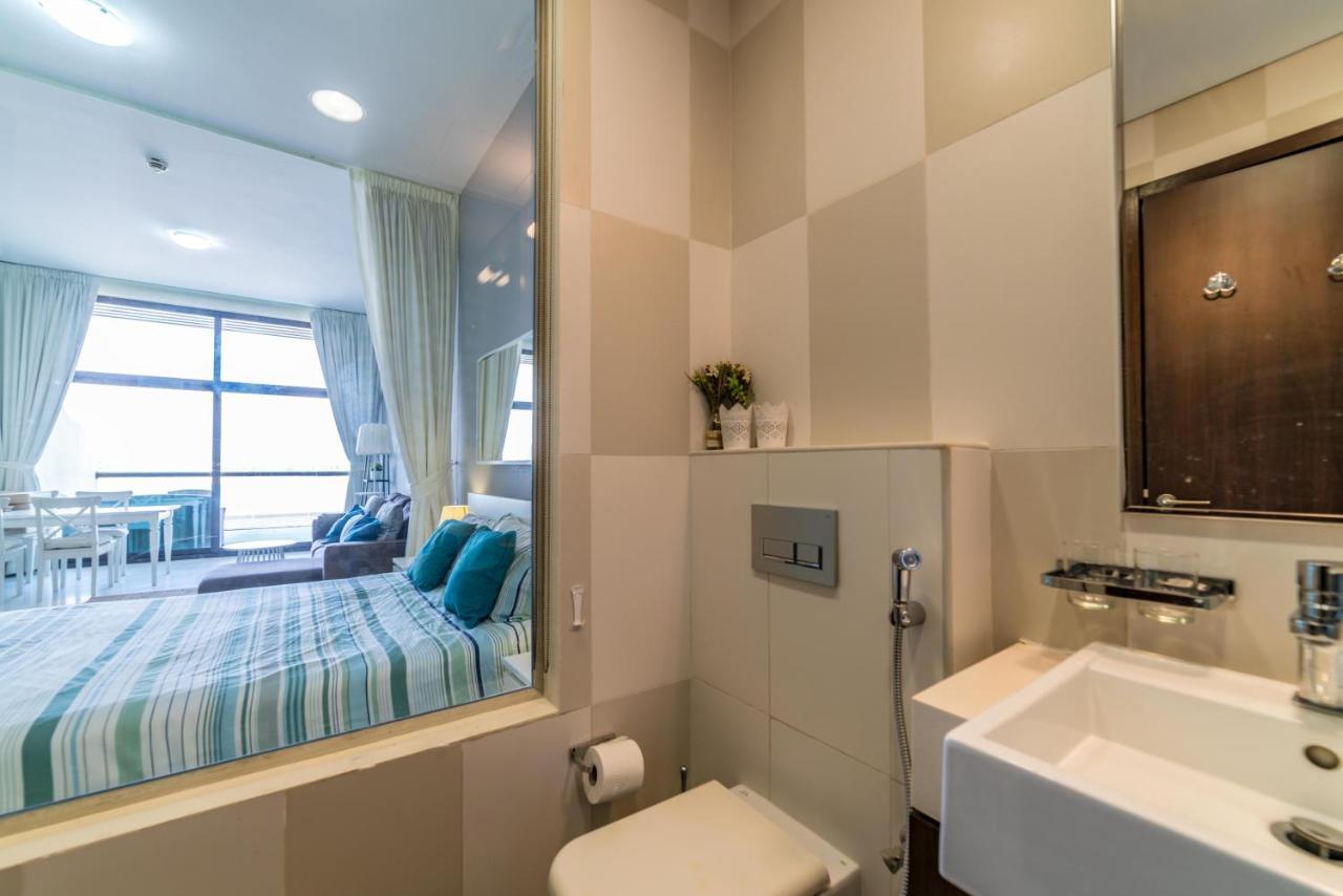 Club Vista Mare, Free Riva Beach Club Access Дубай Екстериор снимка
